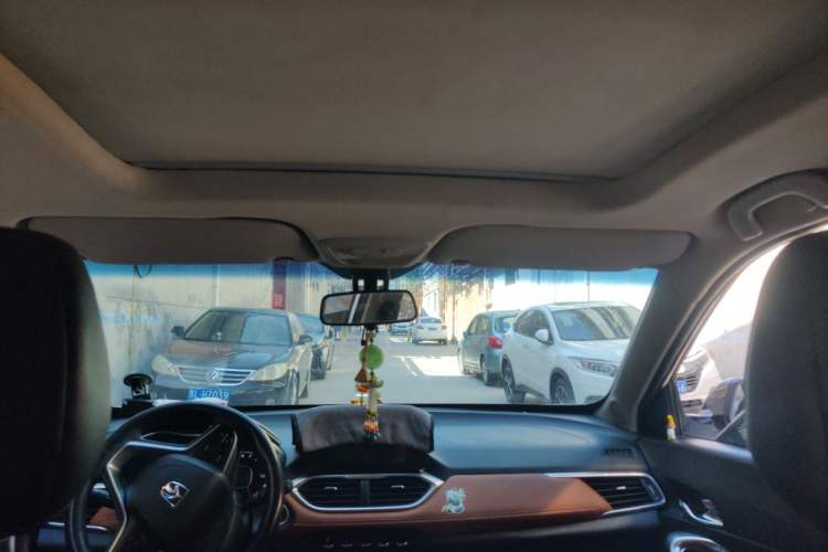 Used Baojun 510 2017 1.5L Manual Luxury Model Headliner