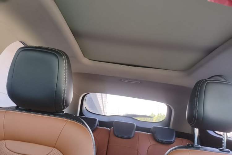 Used Baojun 510 2017 1.5L Manual Luxury Model Headliner