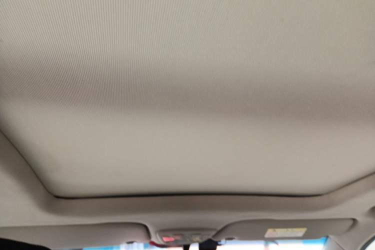 Used Baojun 510 2017 1.5L Manual Luxury Model Headliner