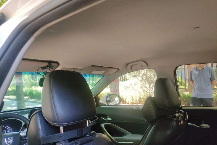 Used Baojun 510 2017 1.5L Manual Fashion Model Headliner