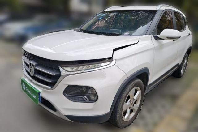 Used Baojun 510 2017 1.5L Automatic Fashion Model