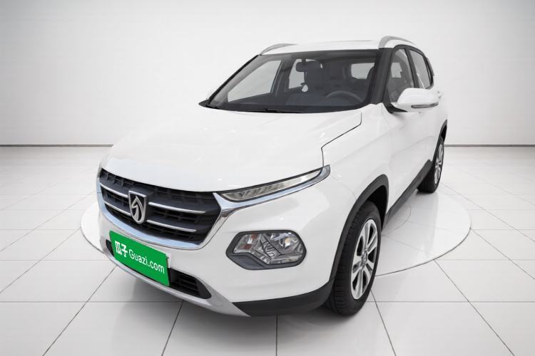 Used Baojun 510 2017 1.5L manual Comfort trim Guazi used car, China used car export, Used car for sale, Used cars, Cheapest cars for sale