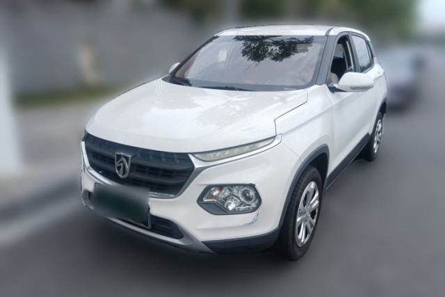Used Baojun 510 2017 1.5L manual Comfort trim