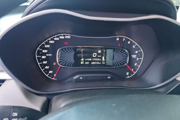 Used Baojun 510 2017 1.5L Automatic Fashion Model Instrument Cluster