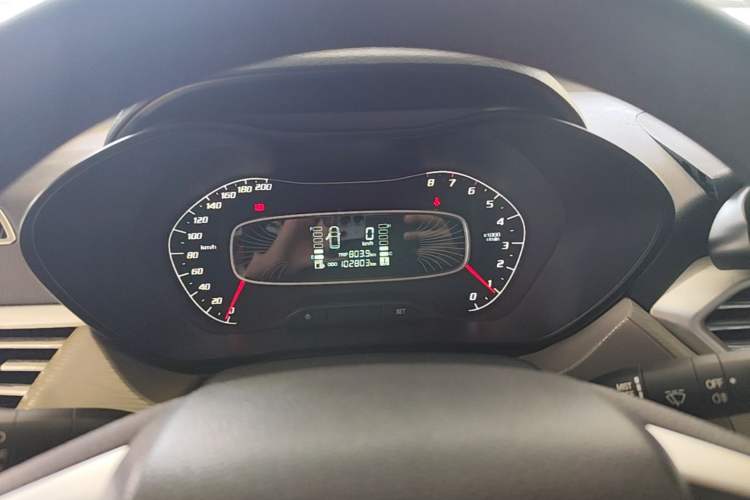 Used Baojun 510 2017 1.5L manual Comfort trim Instrument Cluster