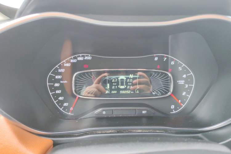 Used Baojun 510 2017 1.5L Automatic Luxury Model Instrument Cluster