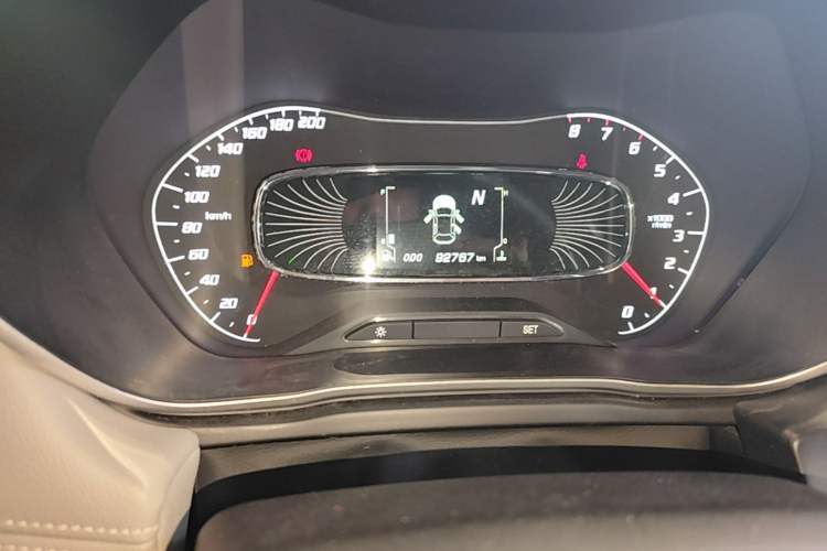 Used Baojun 510 2017 1.5L Automatic Fashion Model Instrument Cluster