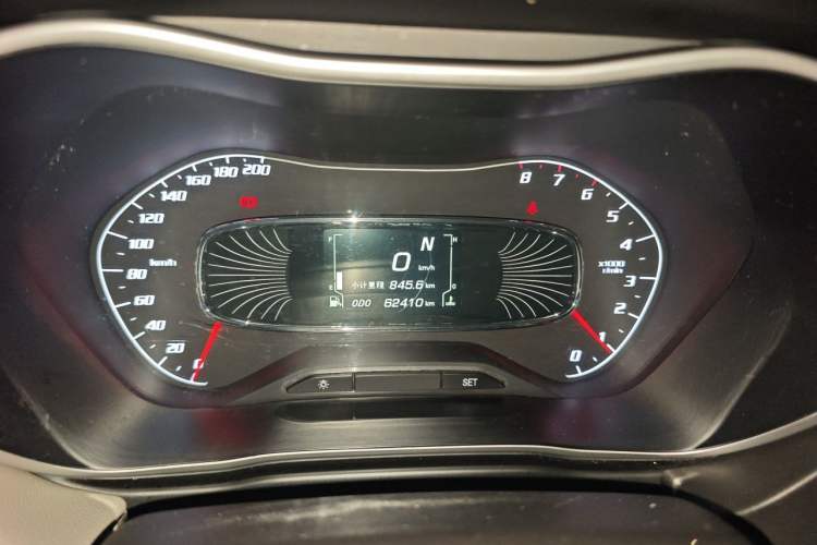 Used Baojun 510 2017 1.5L Automatic Fashion Model Instrument Cluster