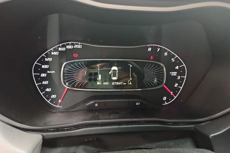Used Baojun 510 2017 1.5L Manual Fashion Model Instrument Cluster