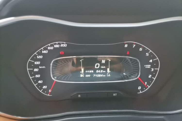 Used Baojun 510 2017 1.5L Automatic Luxury Model Instrument Cluster