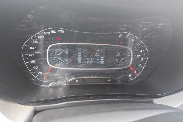 Used Baojun 510 2017 1.5L manual Comfort trim Instrument Cluster