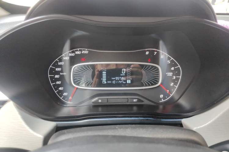 Used Baojun 510 2017 1.5L manual Comfort trim Instrument Cluster