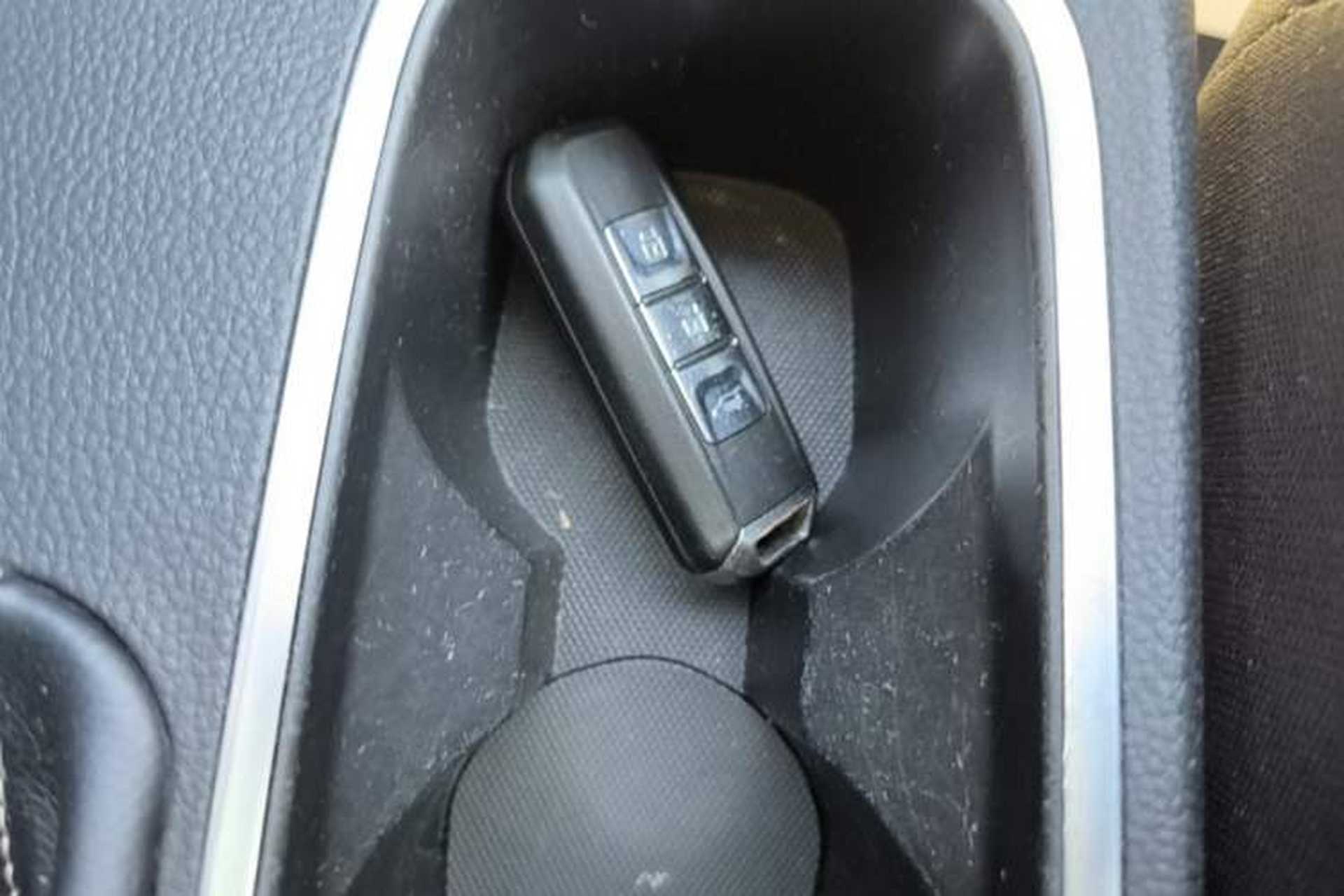 Used Baojun 510 2017 1.5L Manual Luxury Model Interior 1