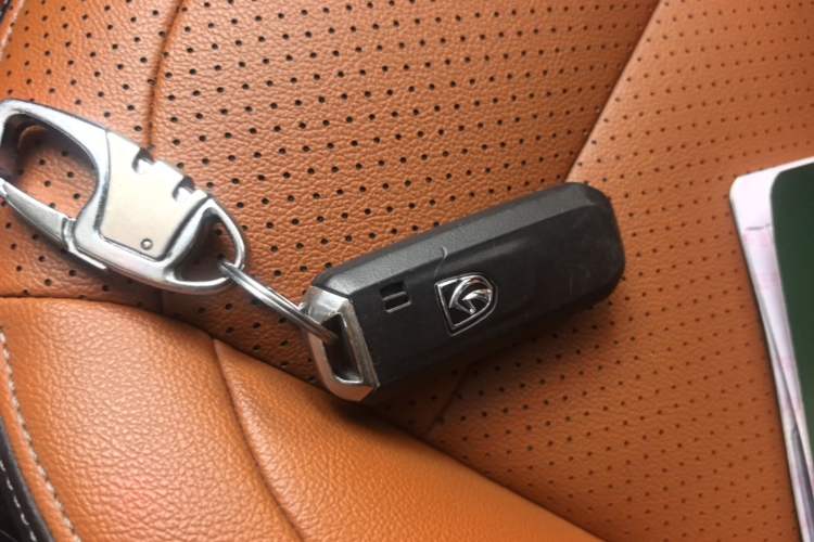 Used Baojun 510 2017 1.5L Manual Luxury Model Interior 1