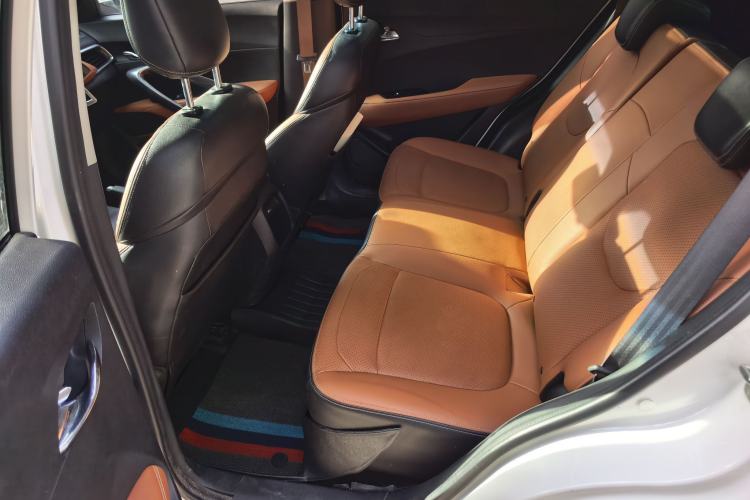 Used Baojun 510 2017 1.5L Manual Luxury Model Interior 1