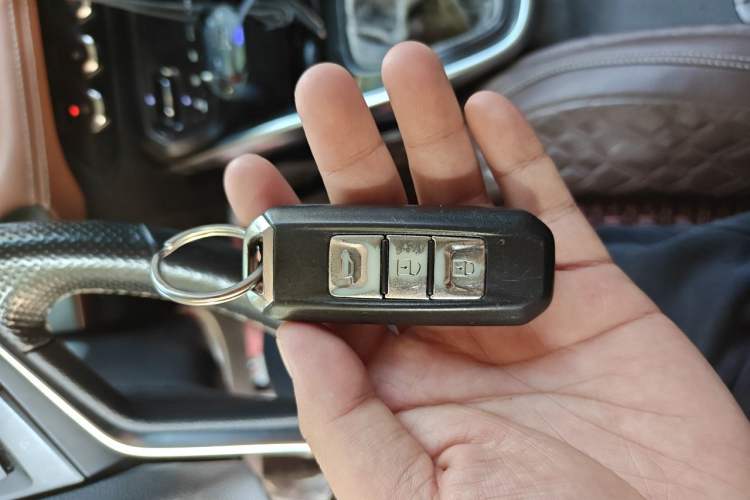 Used Baojun 510 2017 1.5L Manual Luxury Model Interior 1