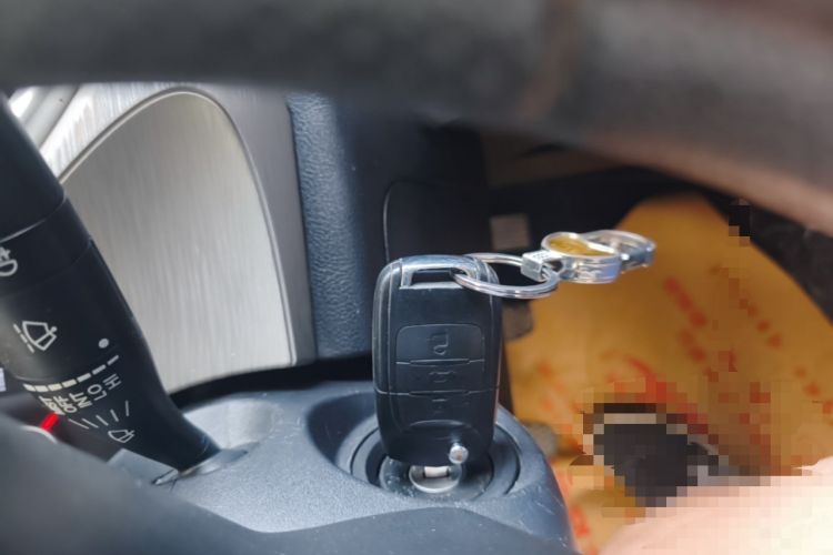 Used Baojun 510 2017 1.5L manual Comfort trim Interior 1