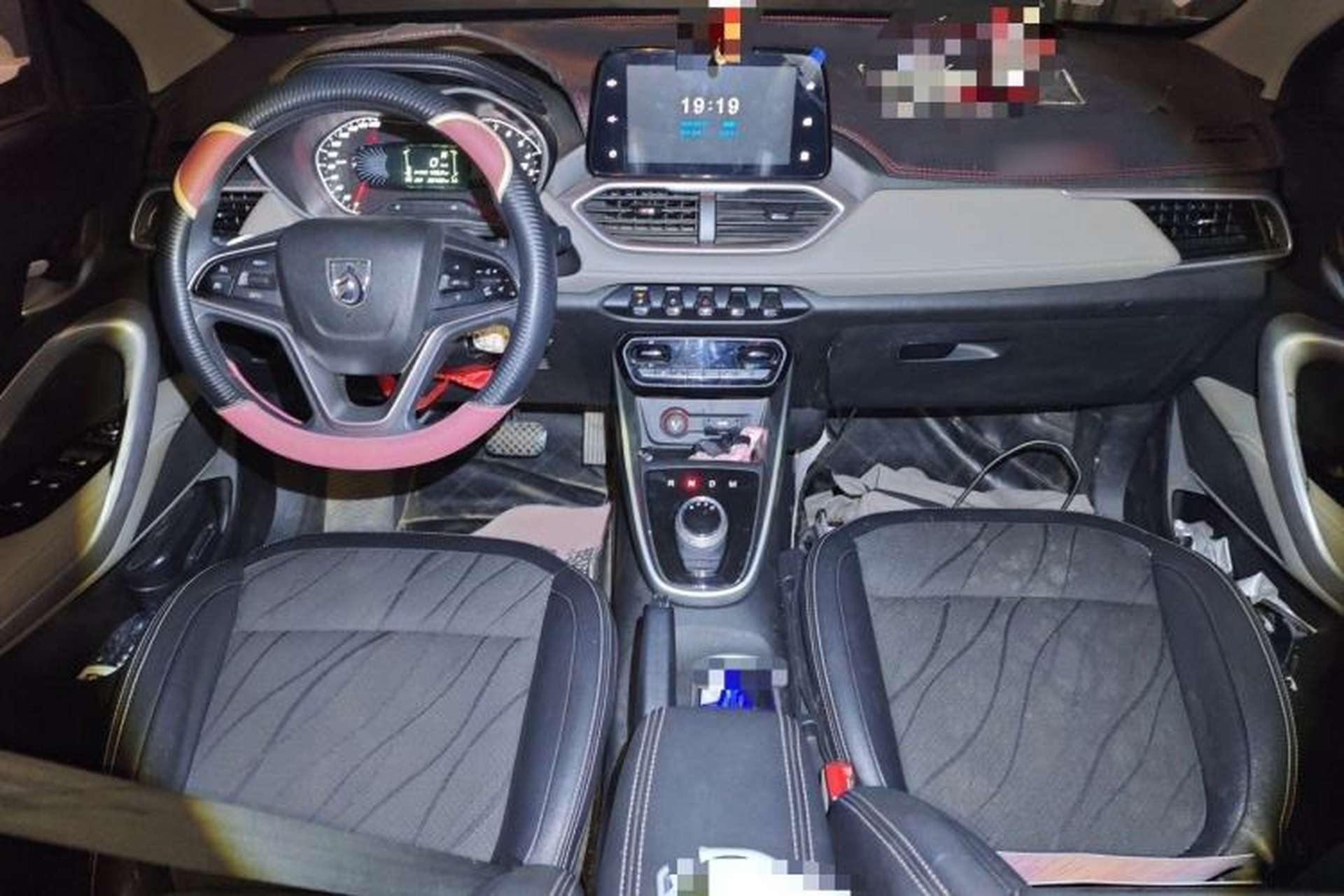 Used Baojun 510 2017 1.5L Automatic Fashion Model Interior 2