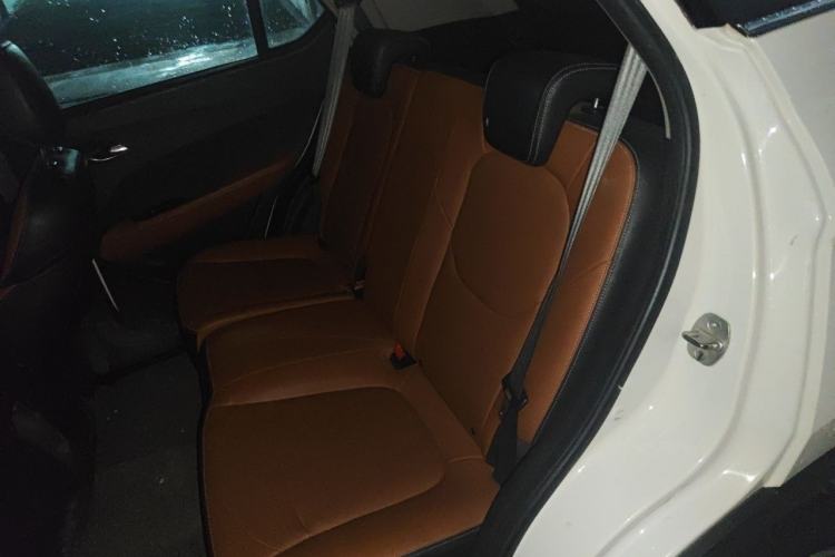 Used Baojun 510 2017 1.5L Manual Luxury Model Interior 4