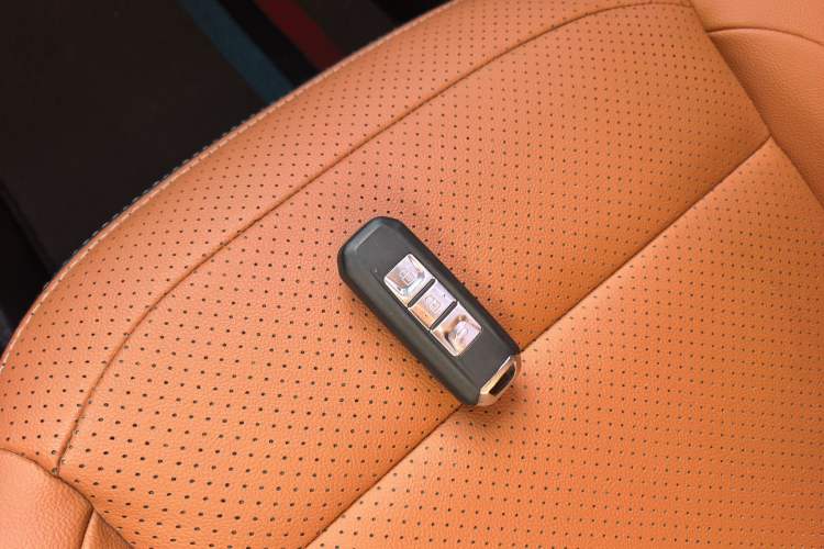 Used Baojun 510 2017 1.5L Manual Luxury Model Interior 4