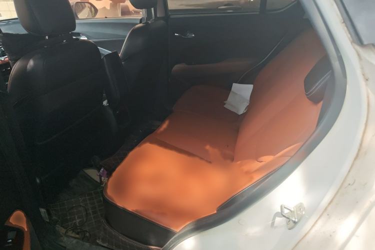 Used Baojun 510 2017 1.5L Manual Luxury Model Interior 4