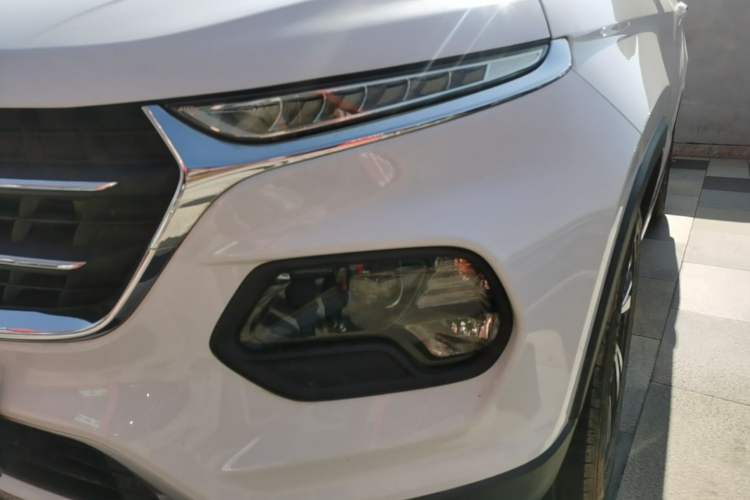 Used Baojun 510 2017 1.5L Manual Luxury Model Left Front Headlight