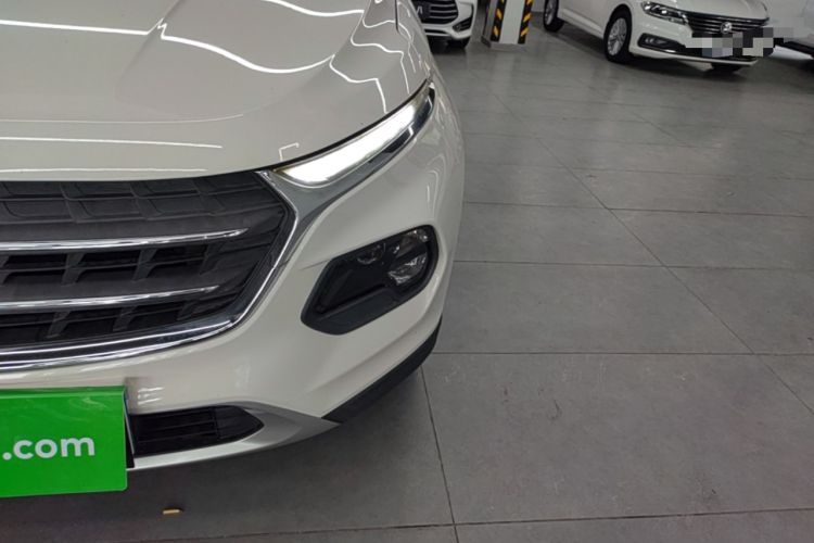 Used Baojun 510 2017 1.5L Automatic Luxury Model Left Front Headlight