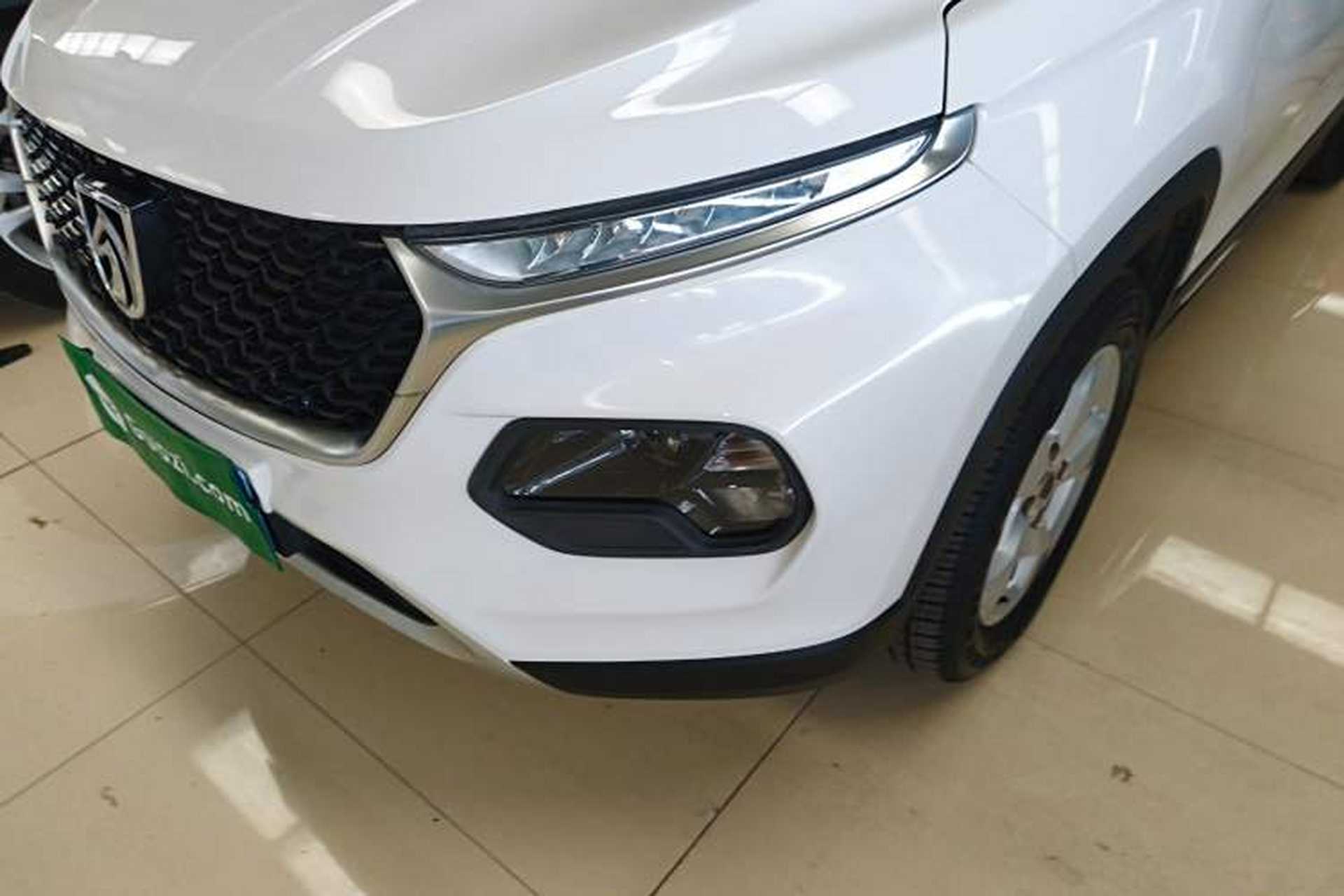 Used Baojun 510 2017 1.5L manual Comfort trim Left Front Headlight