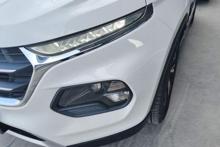 Used Baojun 510 2017 1.5L Automatic Luxury Model Left Front Headlight