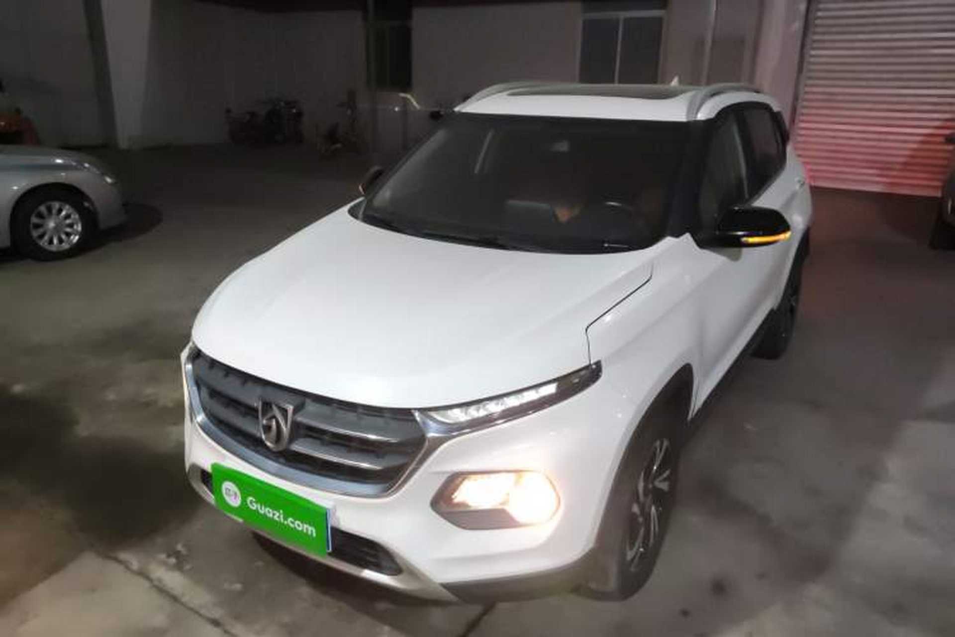 Used Baojun 510 2017 1.5L Automatic Luxury Model Left Front Headlight