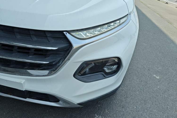 Used Baojun 510 2017 1.5L Automatic Luxury Model Left Front Headlight