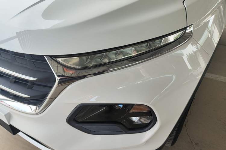 Used Baojun 510 2017 1.5L Manual Luxury Model Left Front Headlight