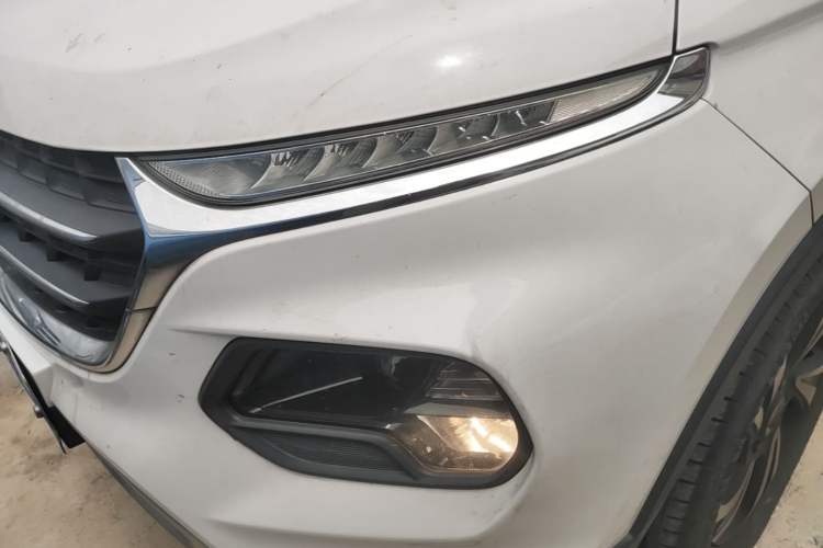 Used Baojun 510 2017 1.5L Manual Luxury Model Left Front Headlight