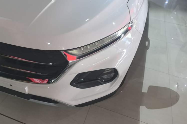 Used Baojun 510 2017 1.5L Manual Luxury Model Left Front Headlight