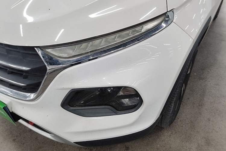 Used Baojun 510 2017 1.5L Automatic Luxury Model Left Front Headlight