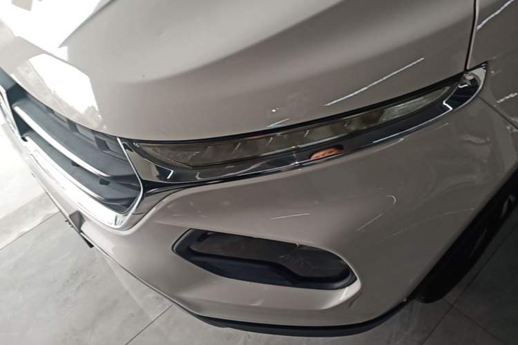 Used Baojun 510 2017 1.5L Automatic Luxury Model Left Front Headlight