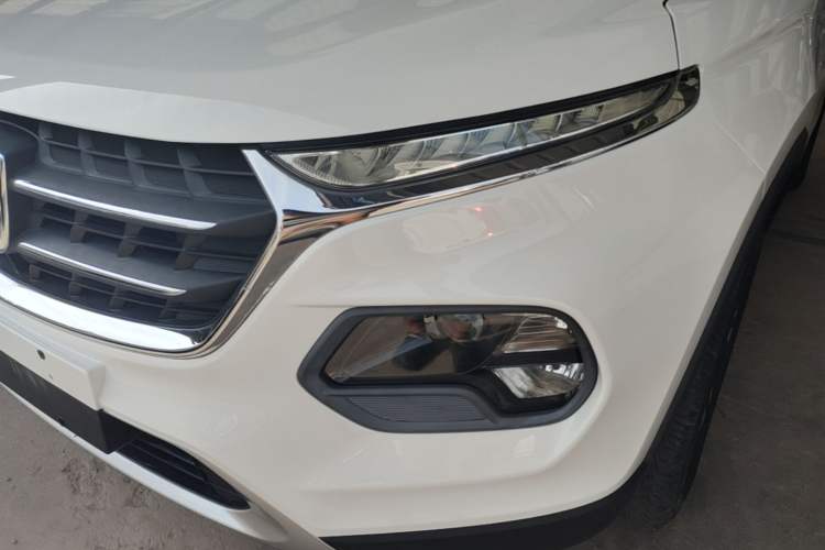 Used Baojun 510 2017 1.5L Manual Luxury Model Left Front Headlight