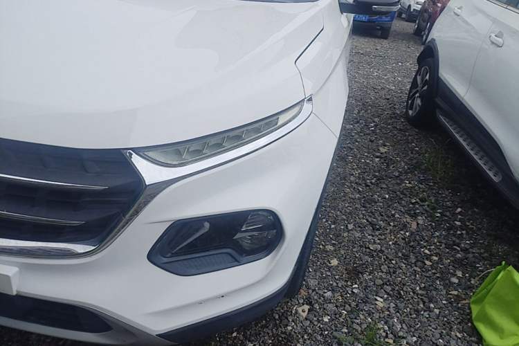 Used Baojun 510 2017 1.5L Manual Luxury Model Left Front Headlight