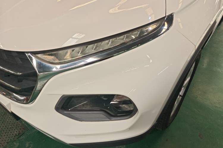 Used Baojun 510 2017 1.5L Manual Fashion Model Left Front Headlight