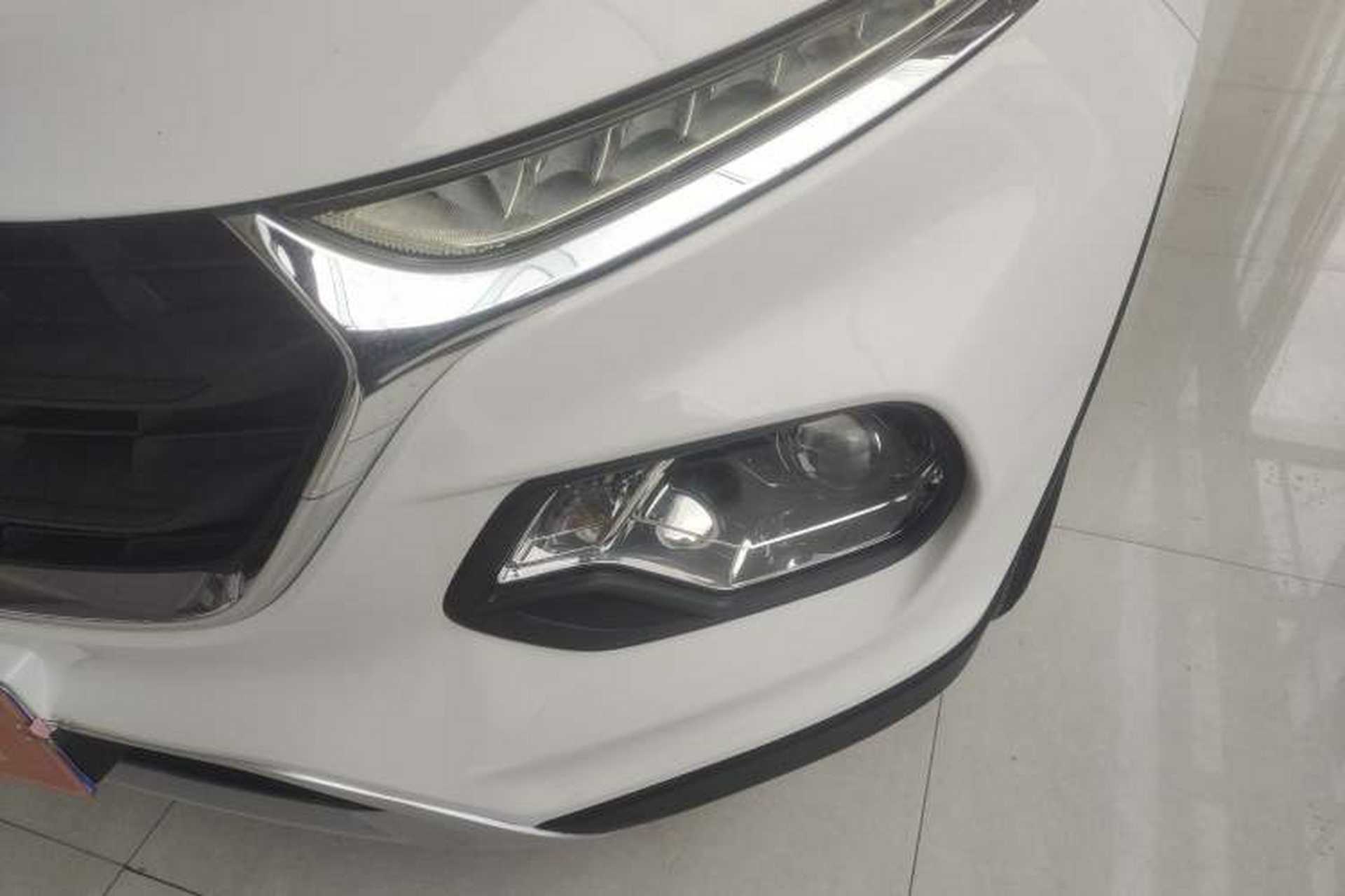 Used Baojun 510 2017 1.5L manual Comfort trim Left Front Headlight