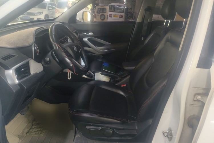 Used Baojun 510 2017 1.5L Automatic Fashion Model Left Front Seat