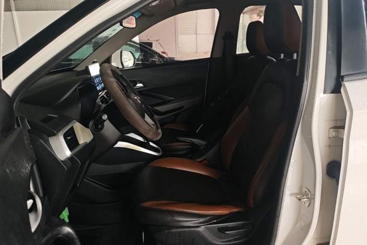 Used Baojun 510 2017 1.5L manual Comfort trim Left Front Seat