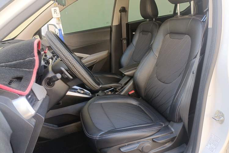 Used Baojun 510 2017 1.5L Automatic Fashion Model Left Front Seat