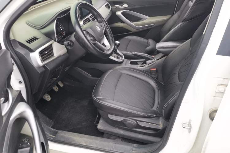Used Baojun 510 2017 1.5L Manual Fashion Model Left Front Seat