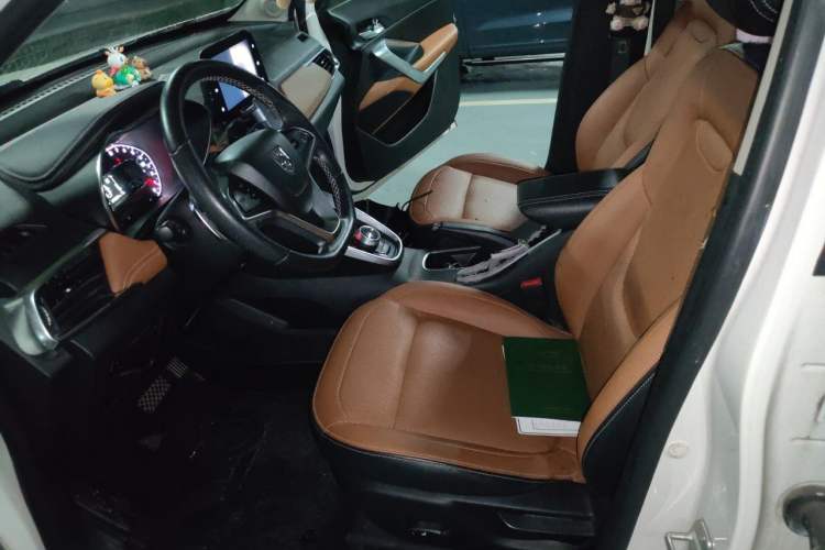 Used Baojun 510 2017 1.5L Automatic Luxury Model Left Front Seat