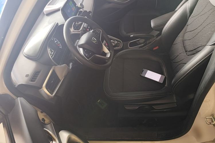 Used Baojun 510 2017 1.5L Automatic Fashion Model Left Front Seat