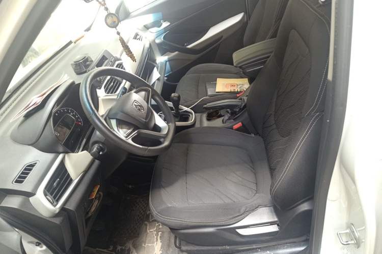 Used Baojun 510 2017 1.5L manual Comfort trim Left Front Seat