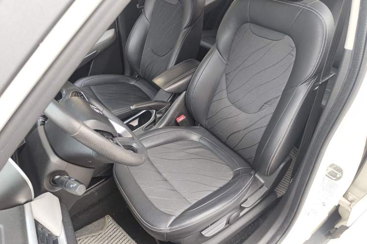 Used Baojun 510 2017 1.5L Manual Fashion Model Left Front Seat
