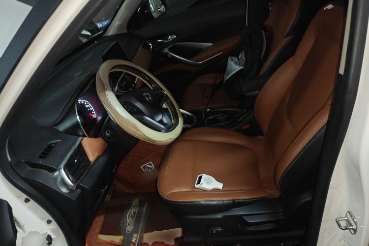 Used Baojun 510 2017 1.5L Automatic Luxury Model Left Front Seat