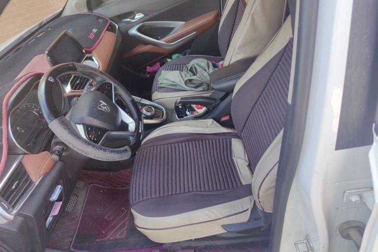 Used Baojun 510 2017 1.5L Automatic Luxury Model Left Front Seat